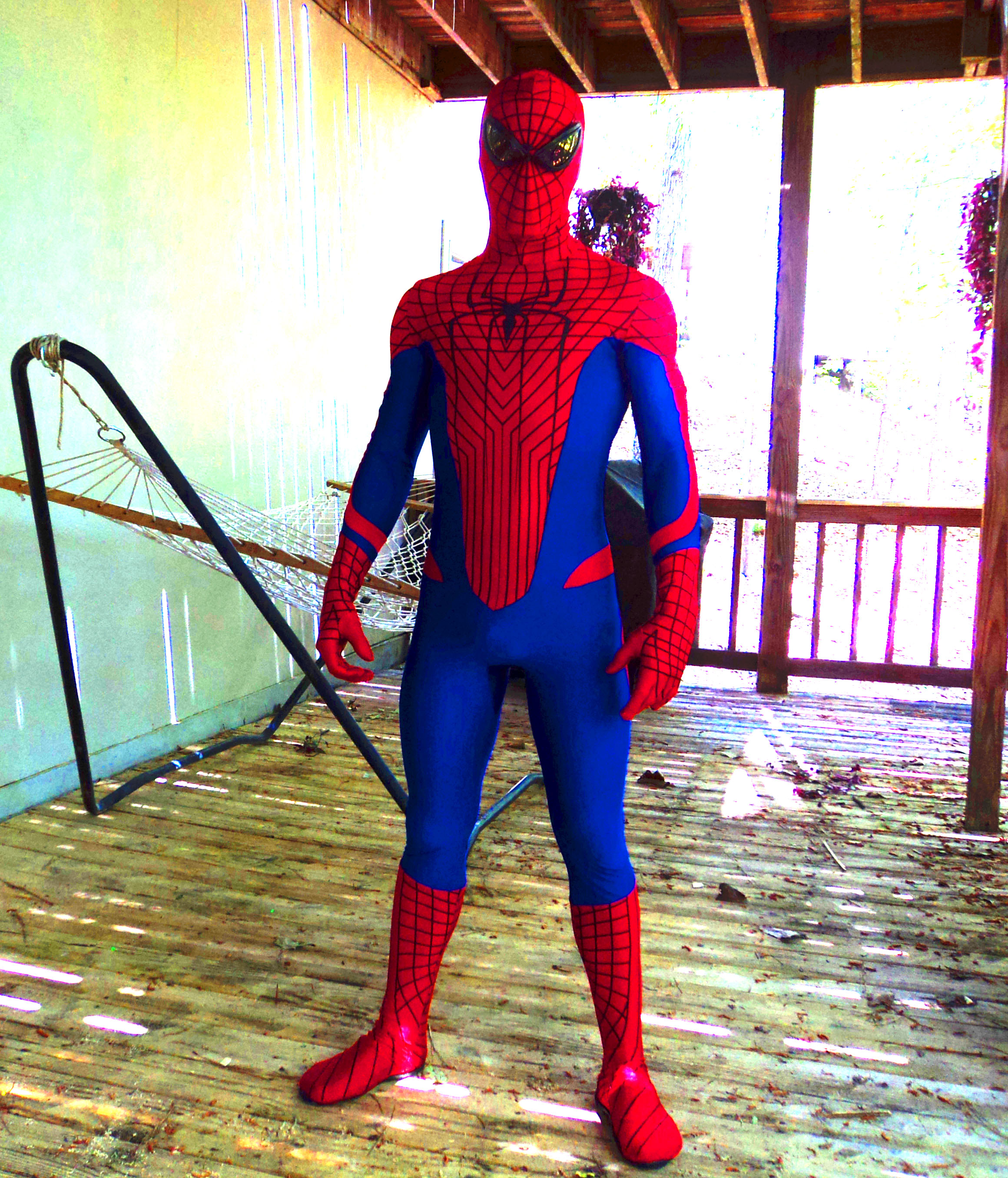 Человек паук в красном костюме. Zentaizone Spider man Costume. Спандекс Спайдер Мэн. Спандекс человек паук. Костюм человека паука настоящий.